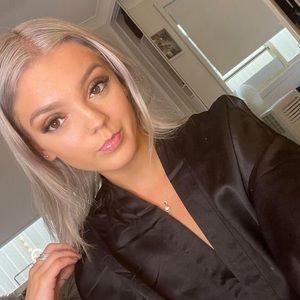 Meet your Posher, Jade